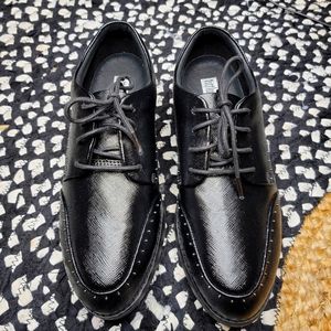 Fitflops Leather Lace-Up Derbies